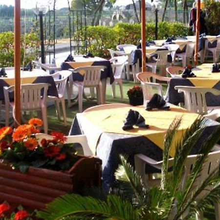 Hotel Delle Rose Capaccio Exterior foto